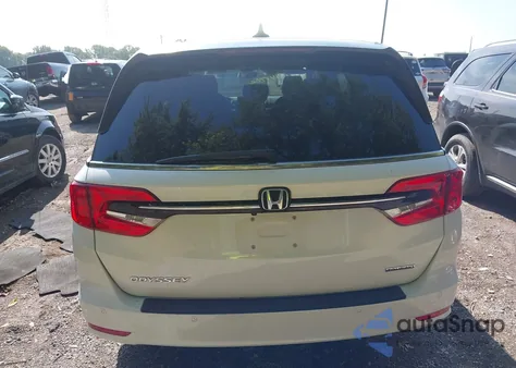 2021 Honda Odyssey Touring из США, поврежденный, VIN 5FNRL6H80MB001992